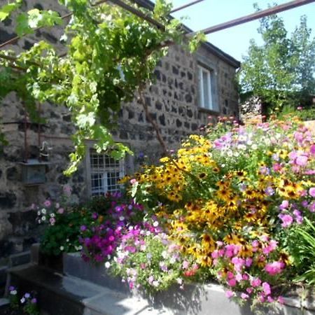 B&B Ruzan Yeghegnadzor Eksteriør bilde