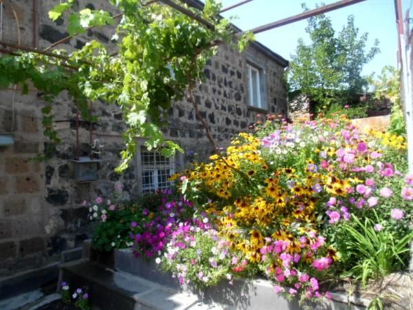 B&B Ruzan Yeghegnadzor Eksteriør bilde